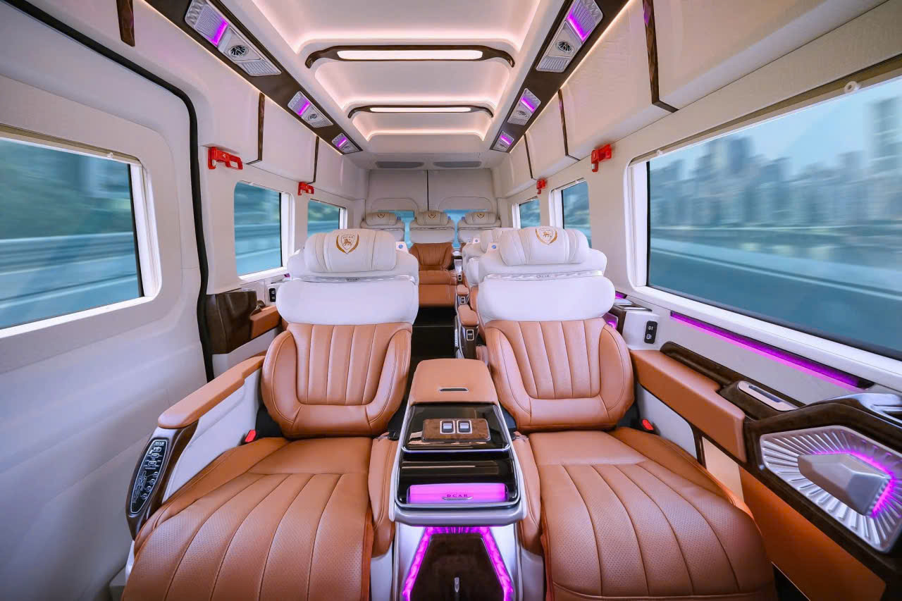 THUÊ XE LIMOUSINE TỪ 9 - 28 CHỖ