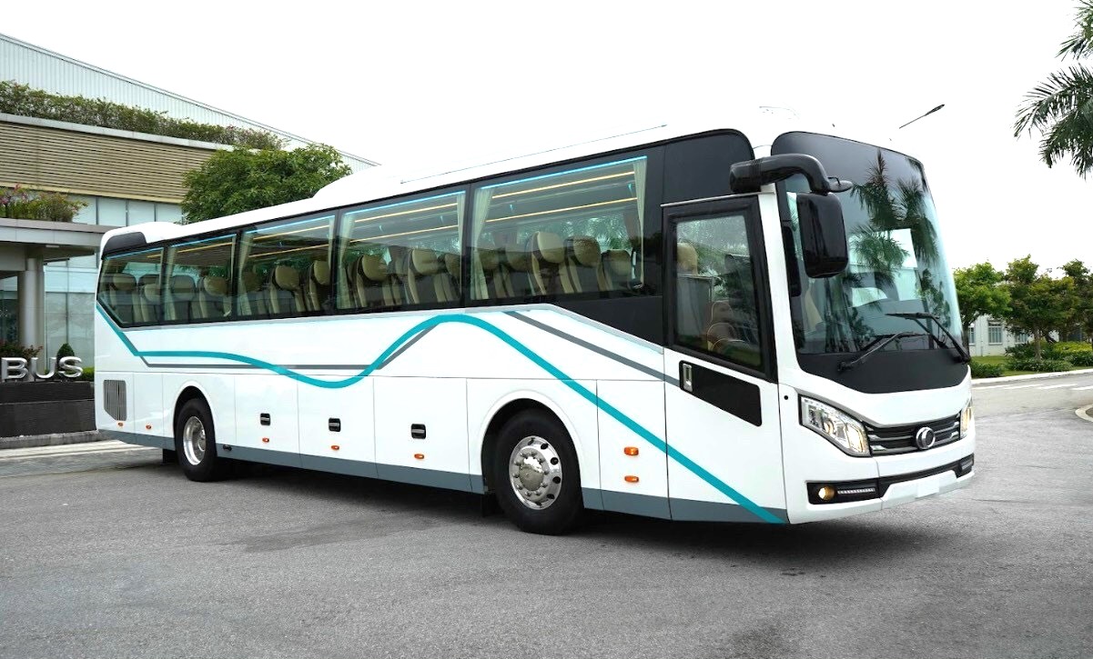 THUÊ XE 45 CHỖ TPHCM GIÁ BAO NHIÊU? YẾU TỐ CHI PHÍ